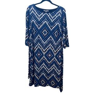 Sandra Daren Blue and White Chevron Dress. Tie Back. Pull Over. Size 10.
